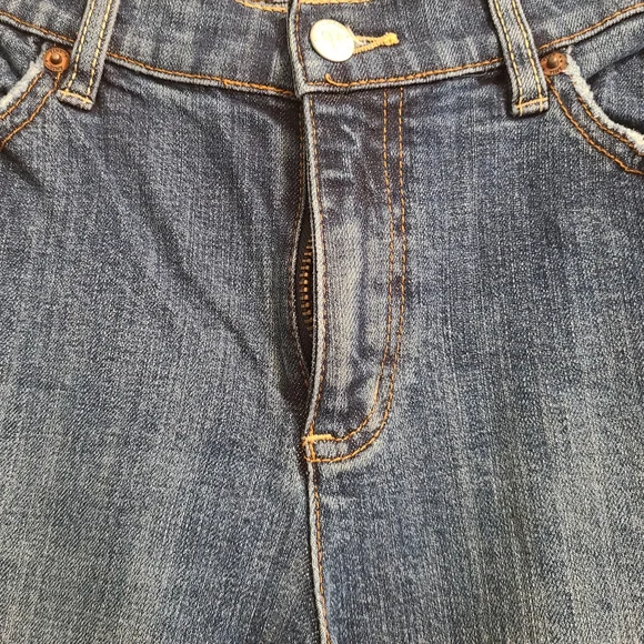 Classic Blue Women's Jeans - Picture 3 of 9